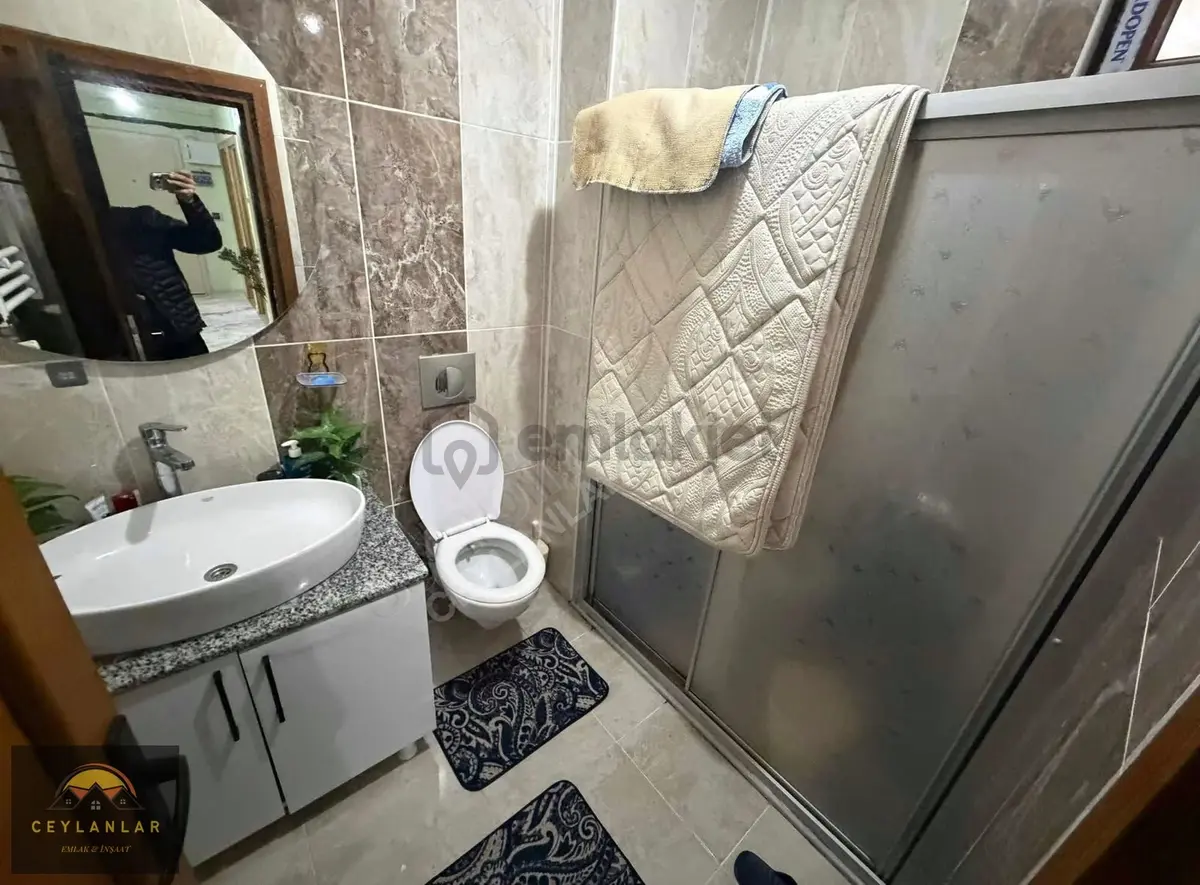Halkalı Merkez'de 3+1 Kullanışlı Büyük Daire - 35