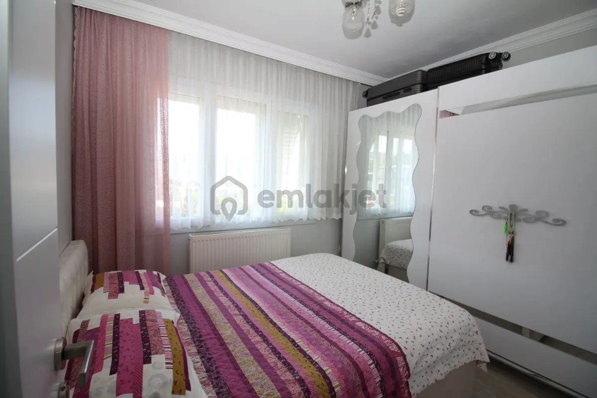 Basınsitesi Mah. Metro İkçü Yakını Doğalgazlı Ferah 3+1 - 23