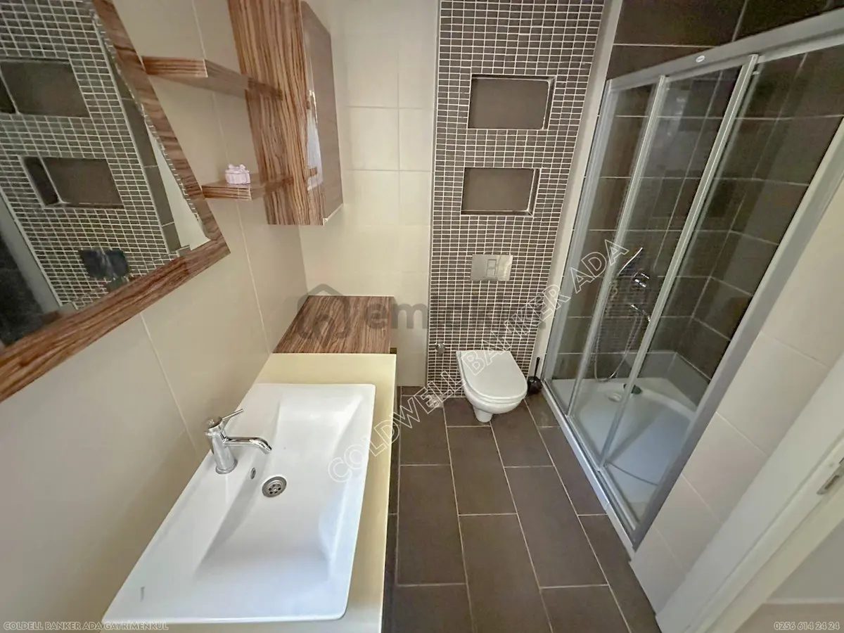 Kuşadası Ege Mahallesi ‘nde Eşyalı Kiralık Daire - 13