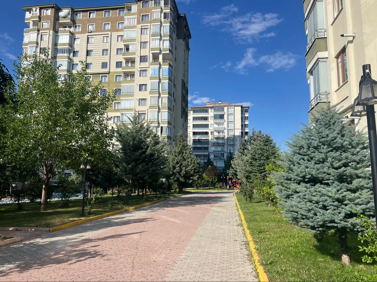Tecdede Satılık Daire - 3