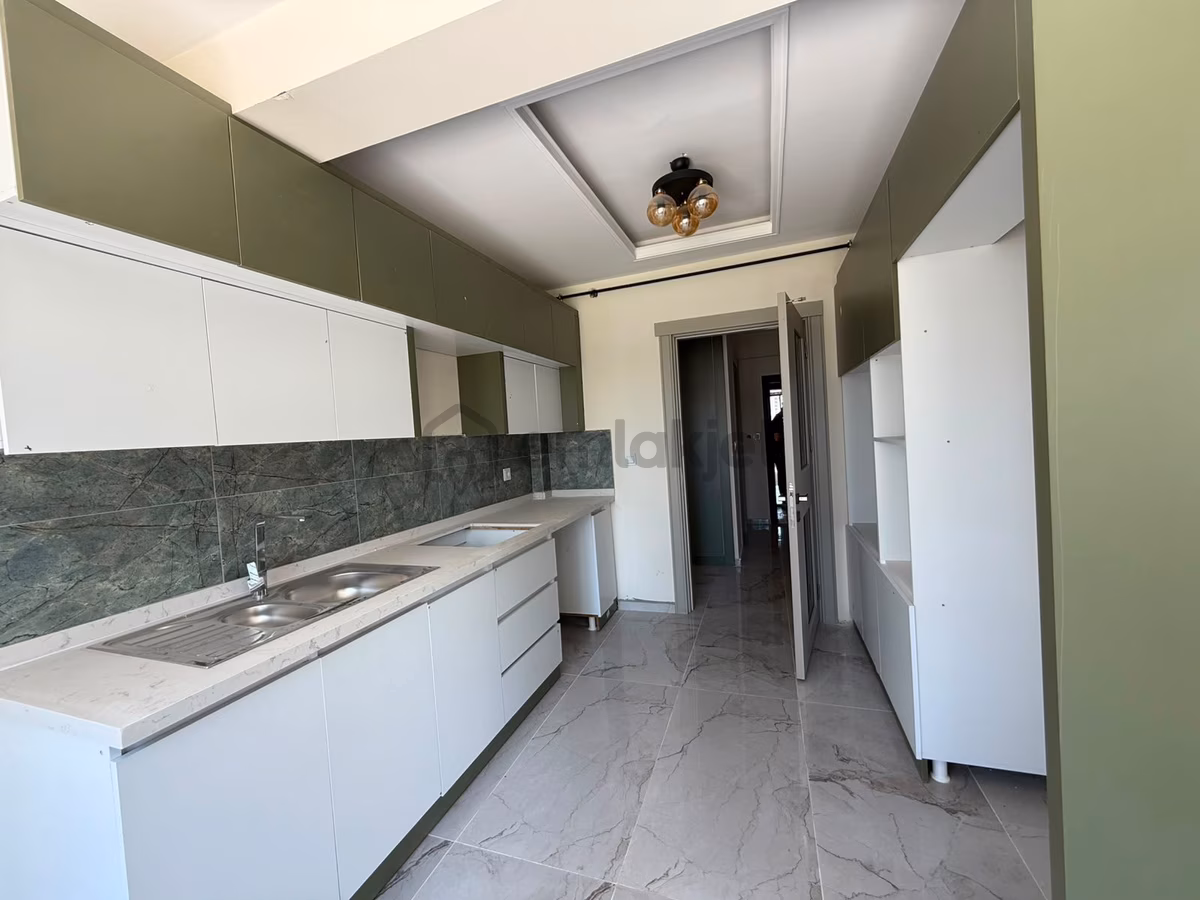 Sahibinden Yeni Ceza Evi Karşısı Azd Yapı 2,5+1