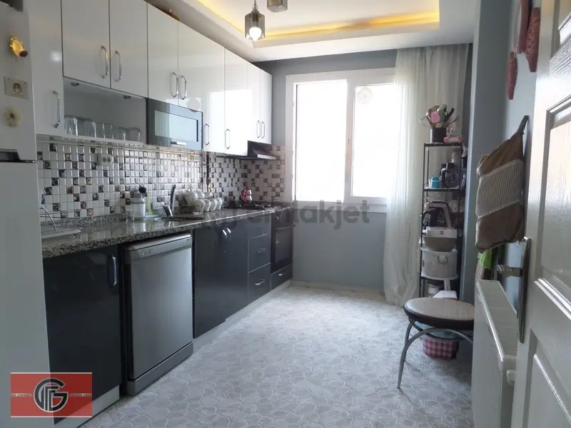 Bahçeşehir'de 3.ve 4. Kat Dublex Daire Yatay Mimari - 18