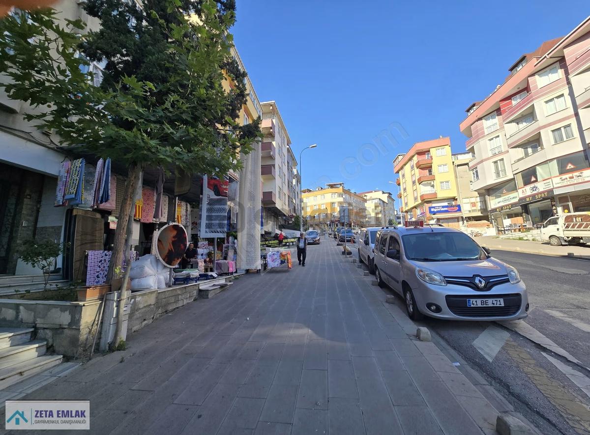 Pendik'te 30 Yıllık Mefruşat Dükkanı Devren Satılık - 34