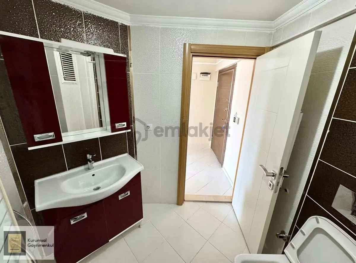 29 Ekim Mahallesin'de Kiralık 1+1 Daire - 13