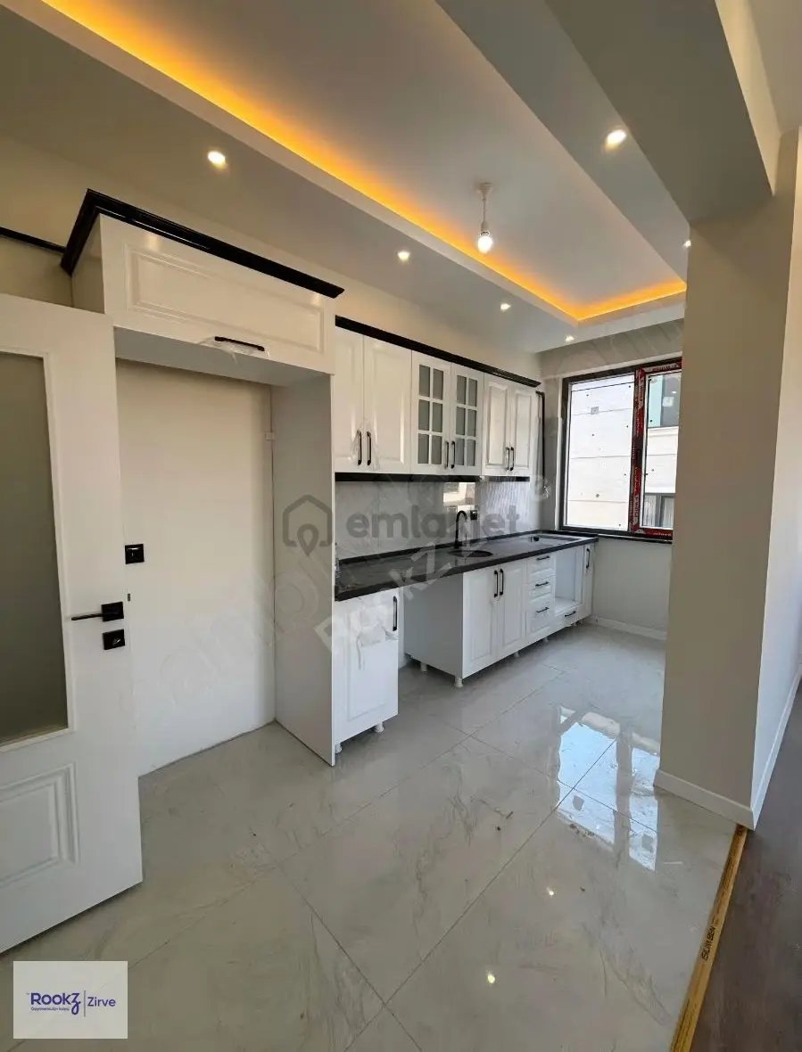 Yalova Çiftlikköy Kiralık 1+1 Daire