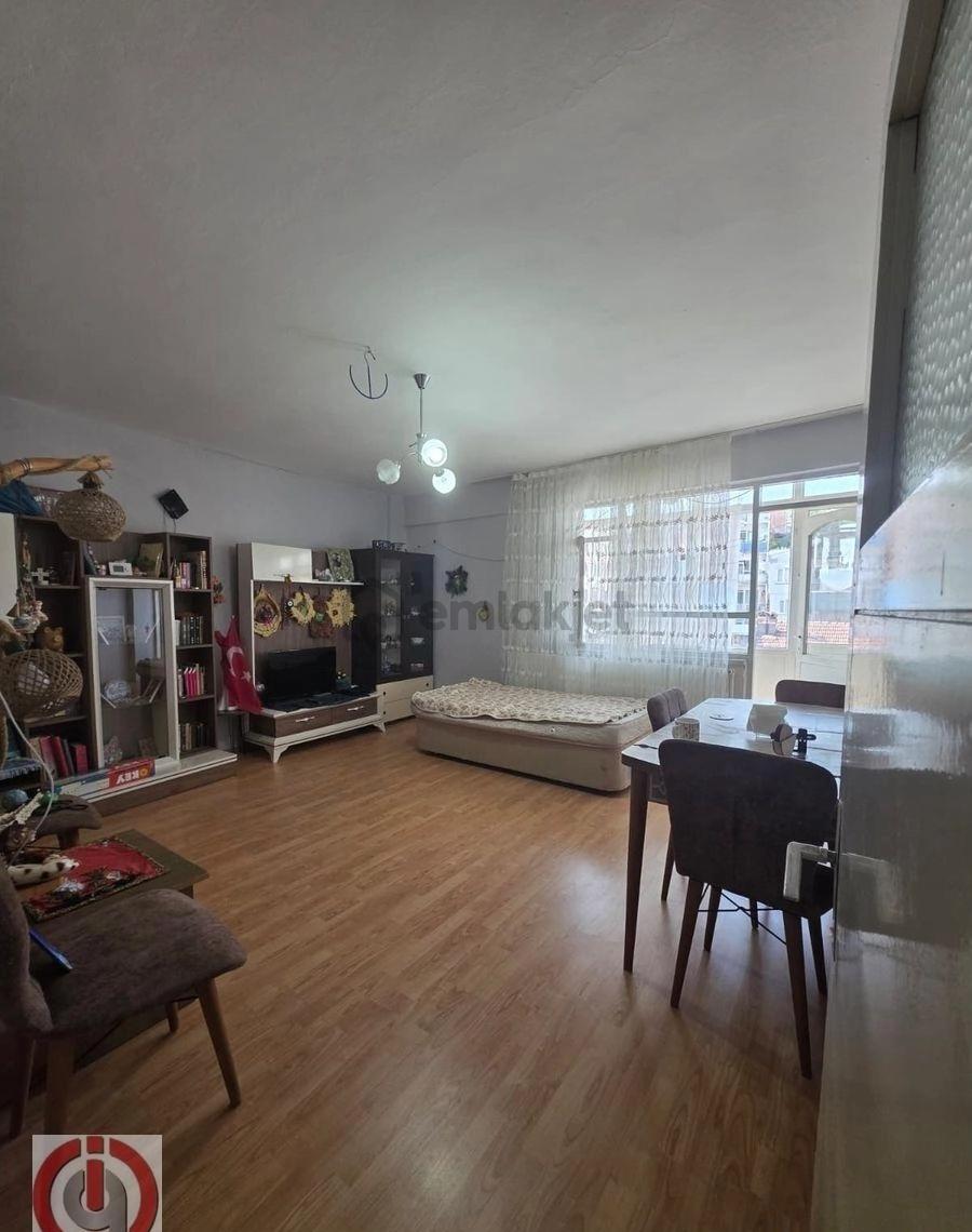 Çırpan'da Satılık 2+1 Teraslı Daire - 4