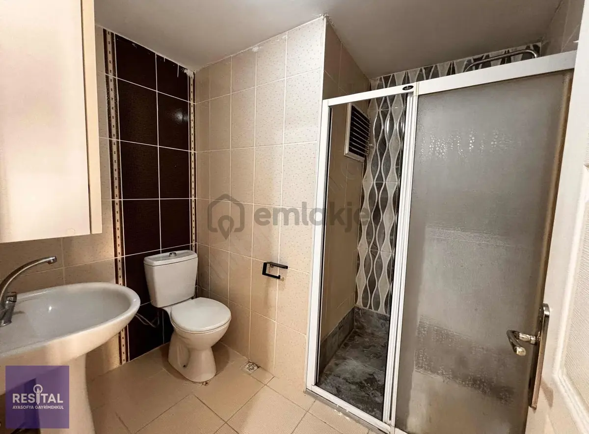 İhsaniye Kullanışlı Dubleks Kiralık 3+1 - 10