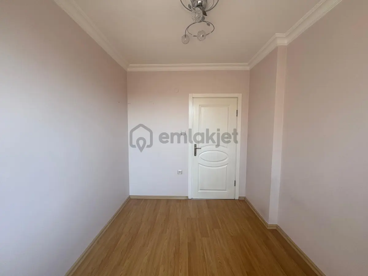 100. Yıl Site İçerisinde 3+1 Çok Acil Satılık Daire - 18