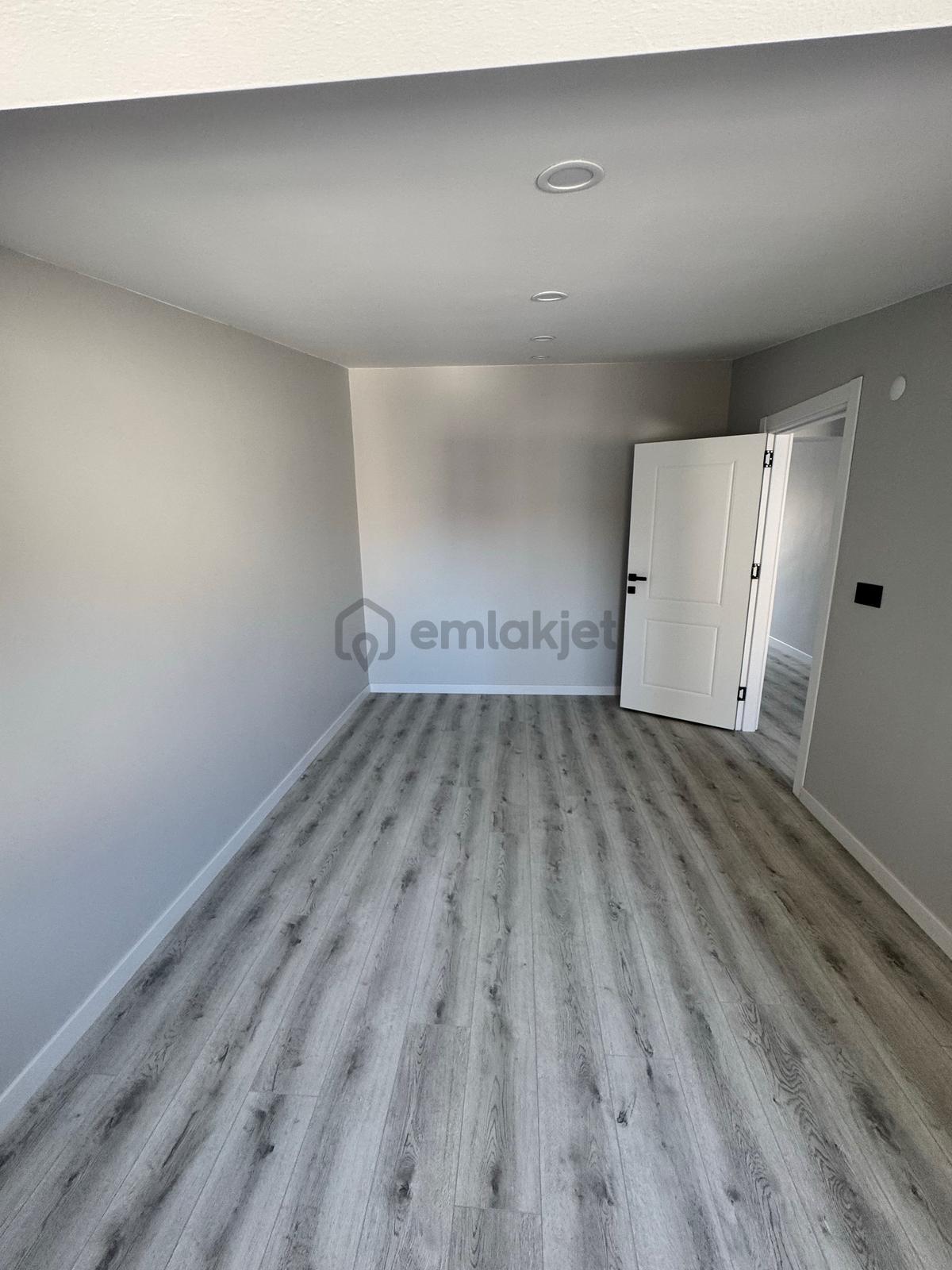 Cadde Üzeri 160 M² 5+2 Dubleks | Murat Mahallesi - 22