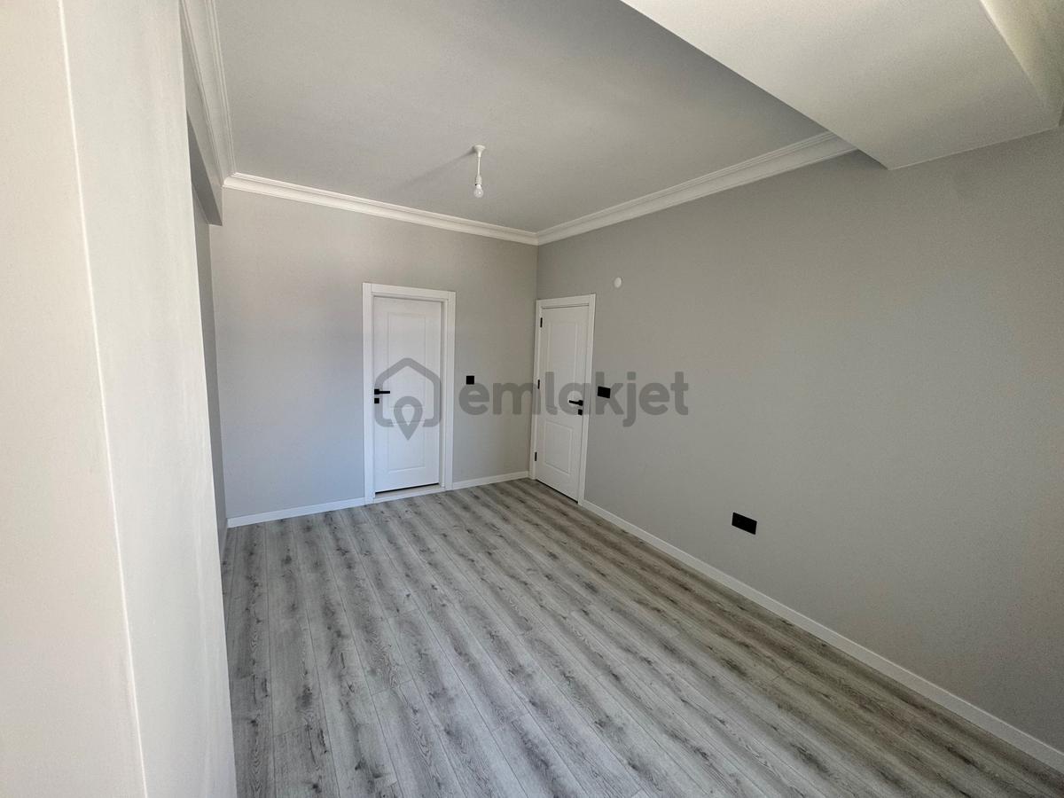 Cadde Üzeri 160 M² 5+2 Dubleks | Murat Mahallesi - 16
