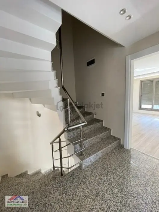 Seferihisar Akarcada Denize 100 Metre Sıfır 4+2 Satılık Villa - 11