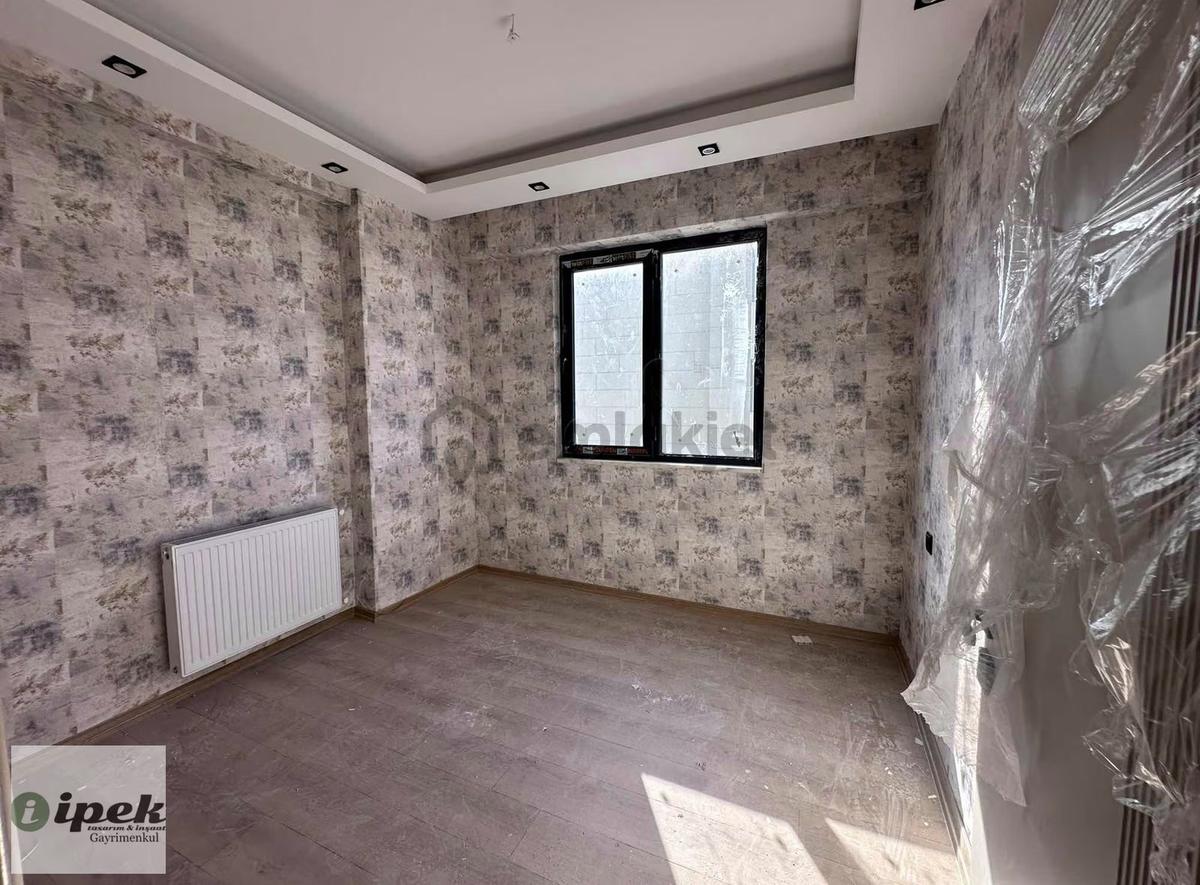 Batıkent'te Satılık Site İçerisinde 2+1 Daire - 18