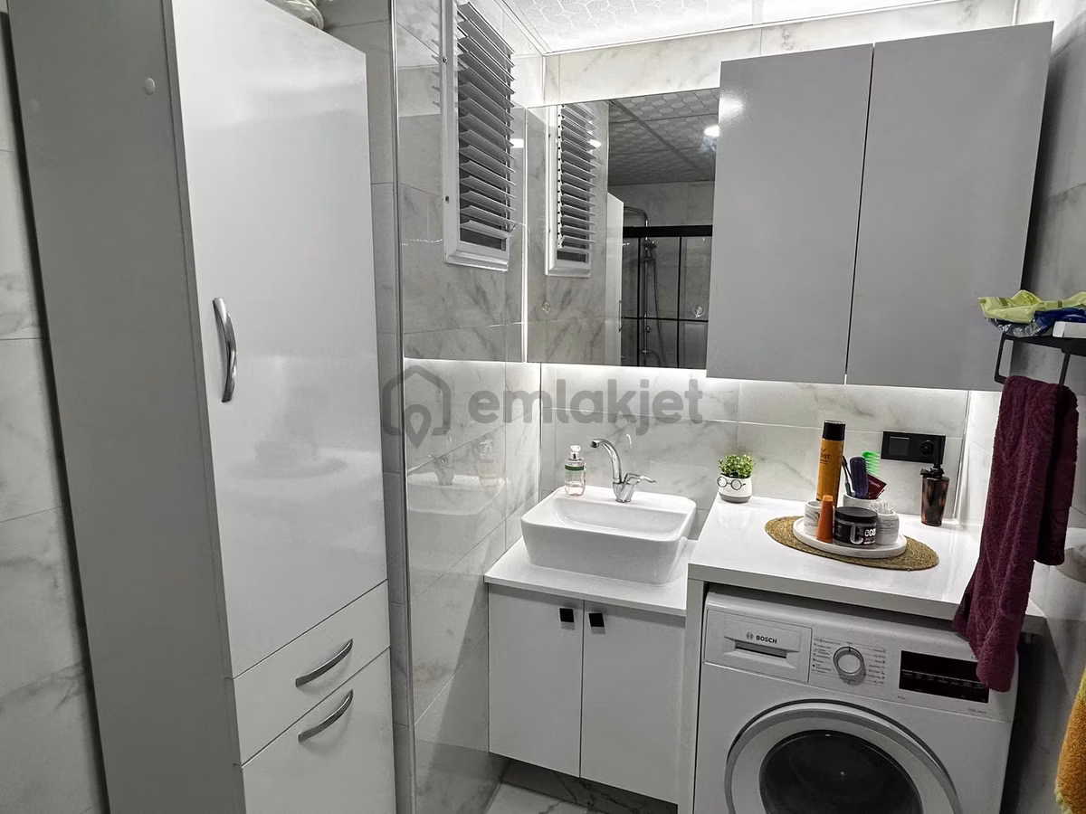 Ayrı Mutfaklı Ebeveyn Banyolu Kapalı Otoparlı Satılık Daire - 33