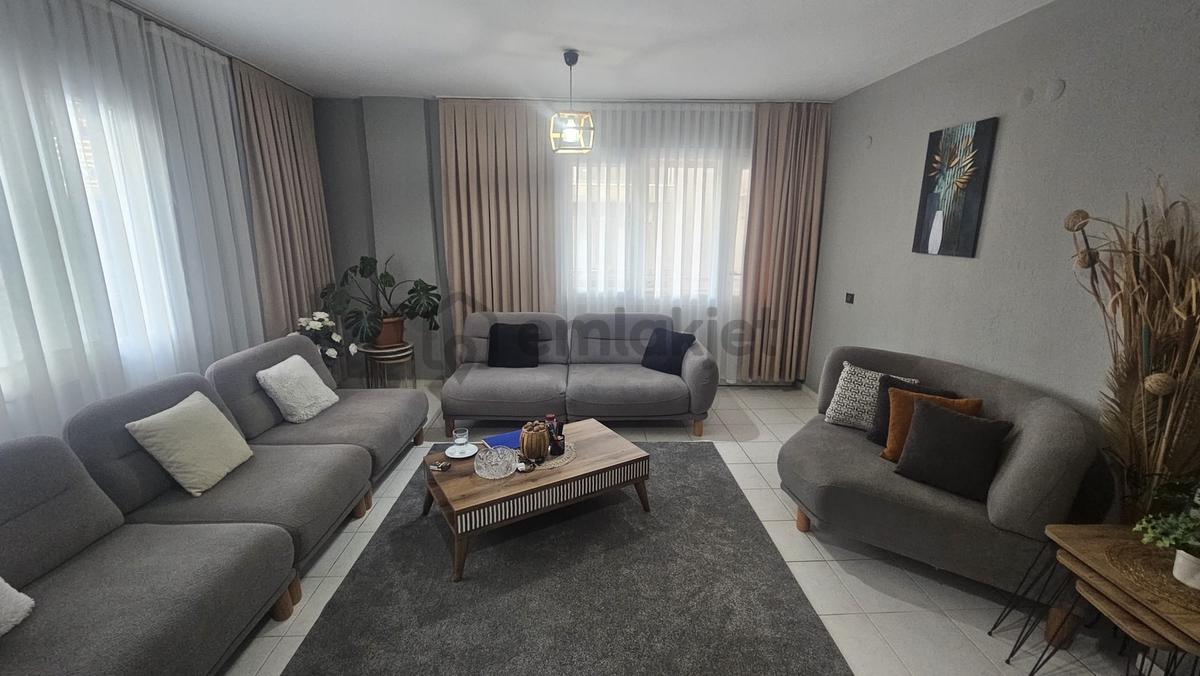 Pınarbaşı Ümit Mahallesinde Geniş Ferah Ara Kat Satılık 3+1daire - 27