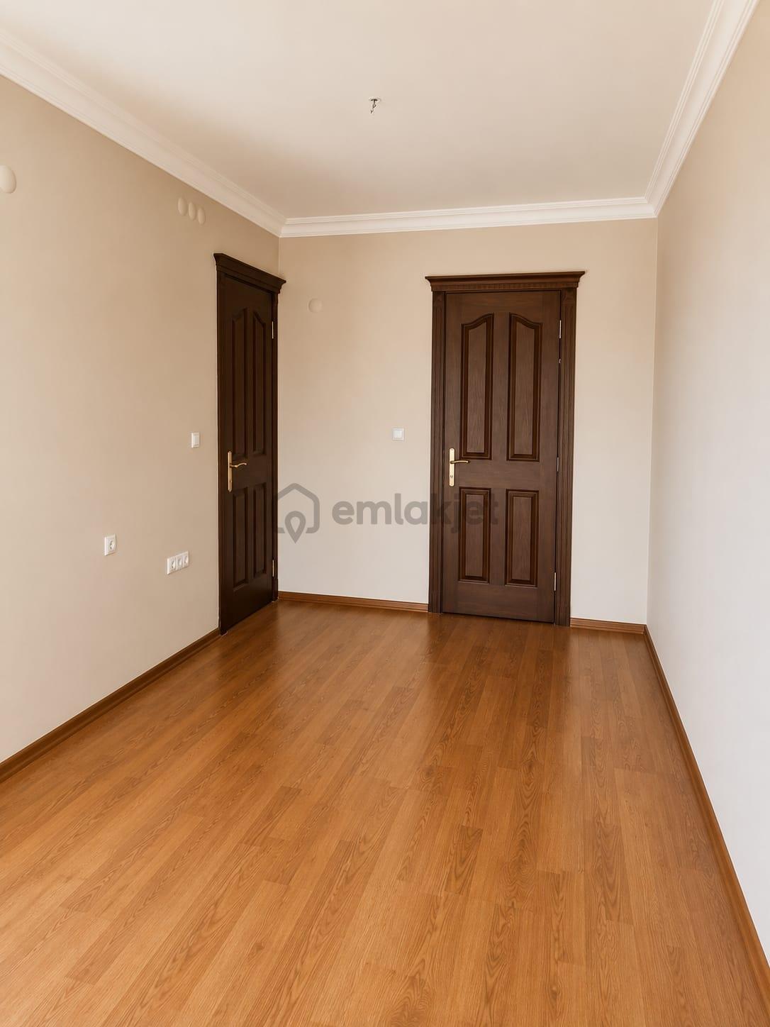 Gaziemir'de 3+1 Site İçinde Satılık Daire - 30
