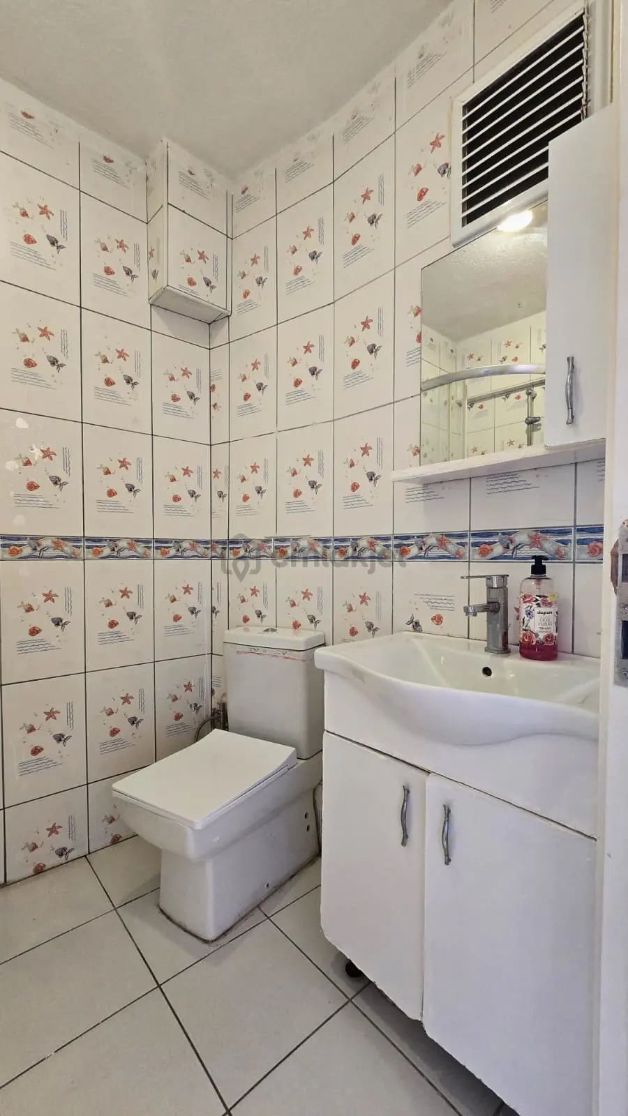 Kamiloba'da Denize Sıfır Eşyalı Ful Tadilatlı Kiralık Daire - 18