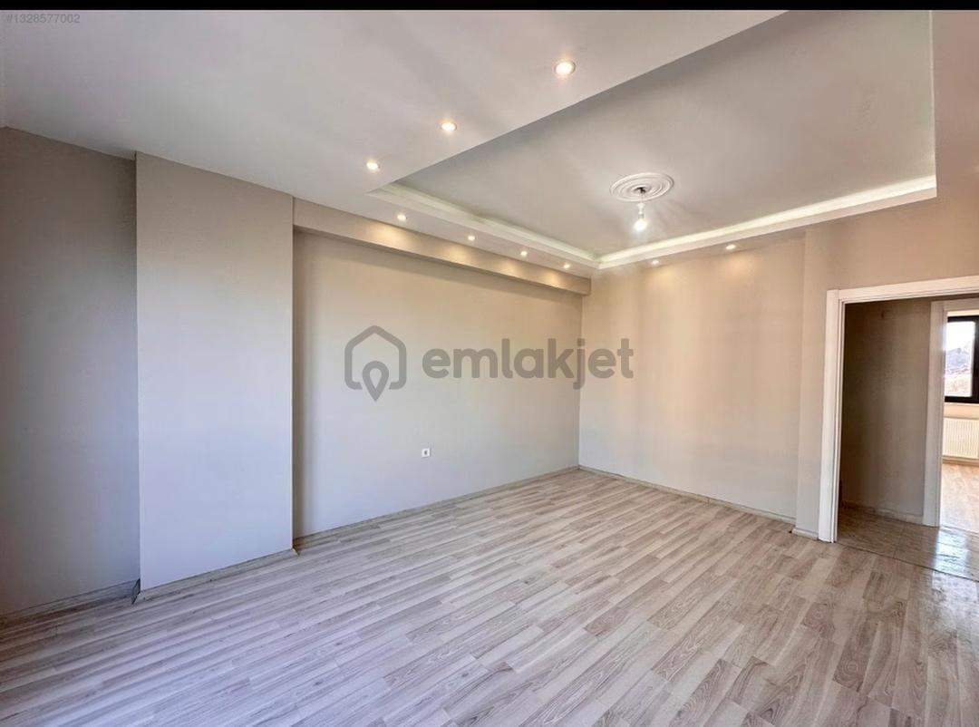 Sahibinden Millet Caddesi Uzerinde 6 Yillik Dubleks Daire - 4