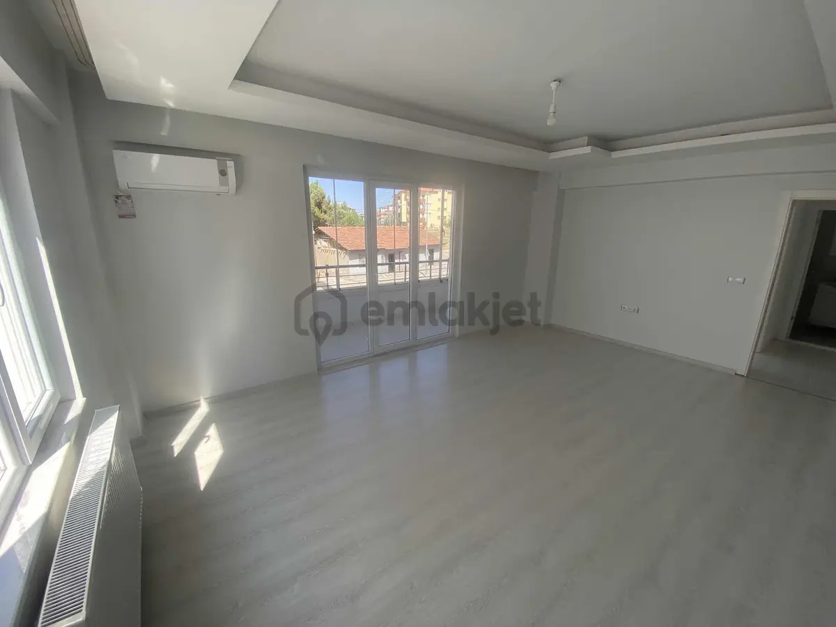 Özhan'dan Yeşiltepe'de 3+1 Kiralık Daire - 10