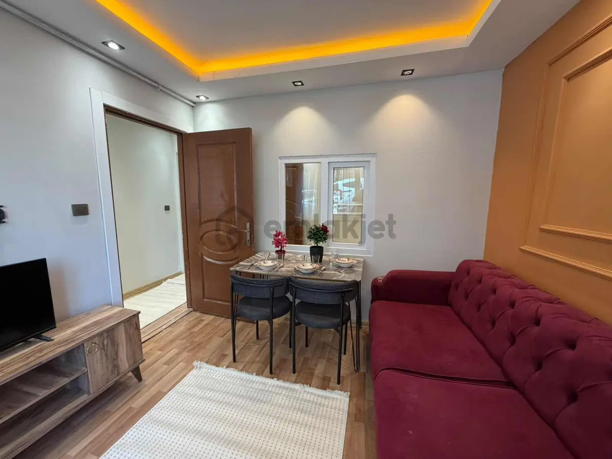 Tamamına Kredi+çok Acil+oturm Yada 35.000kira+eminev Uyg+araç - 11