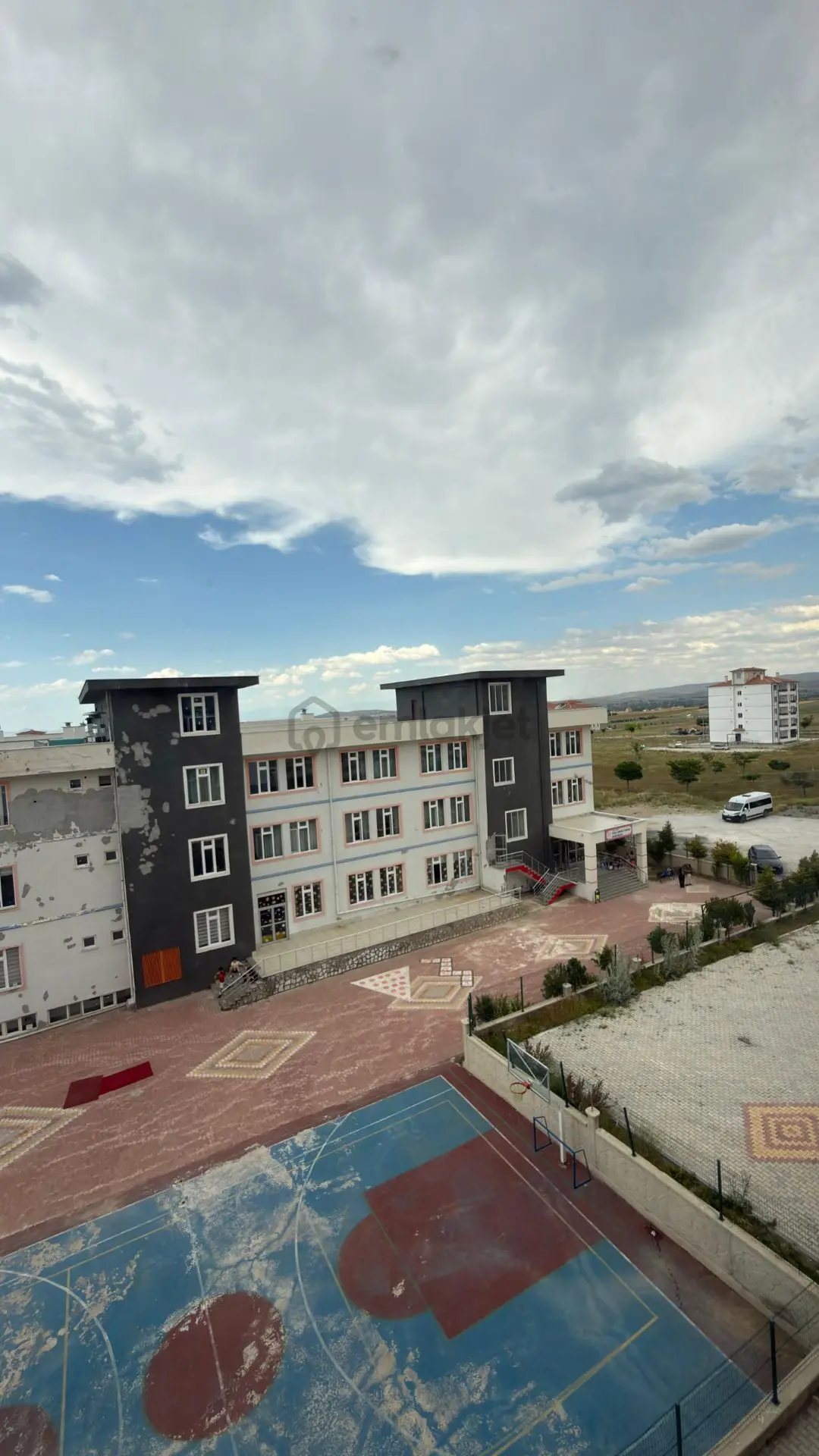 Toros Mahallesi'nde Satılık Ferah 3+1 Sıfır Daire - 15