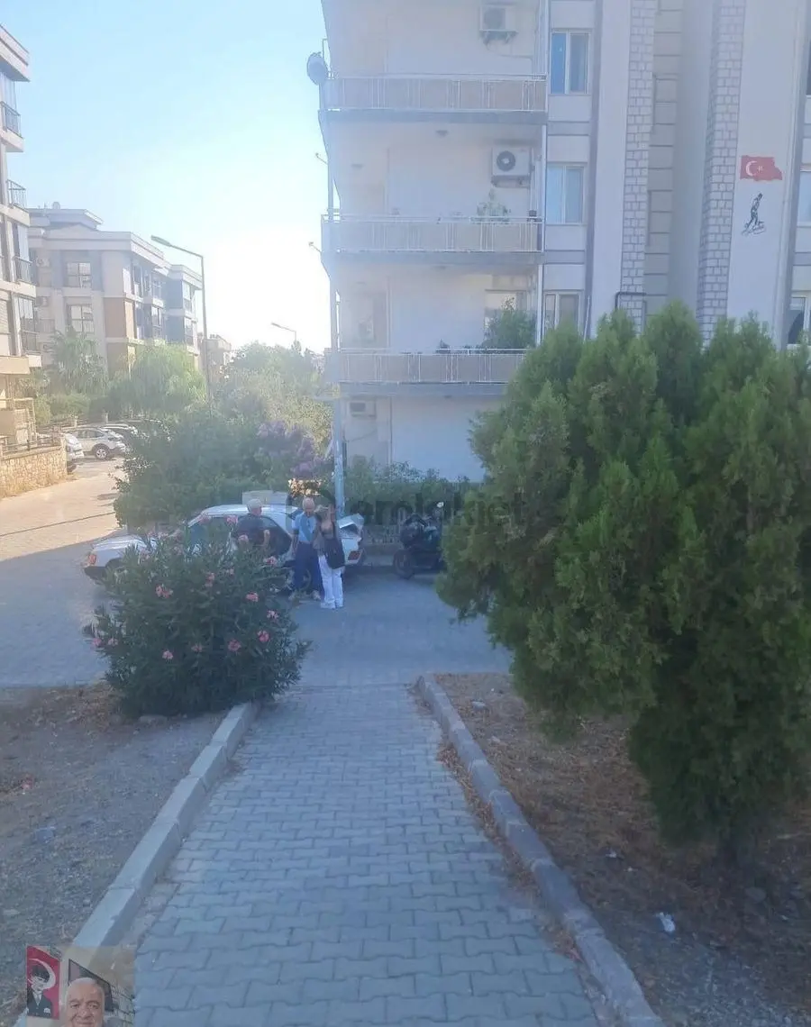 Seferihisarın En Güzel Muhitinde Satılık Büyük Daire - 10