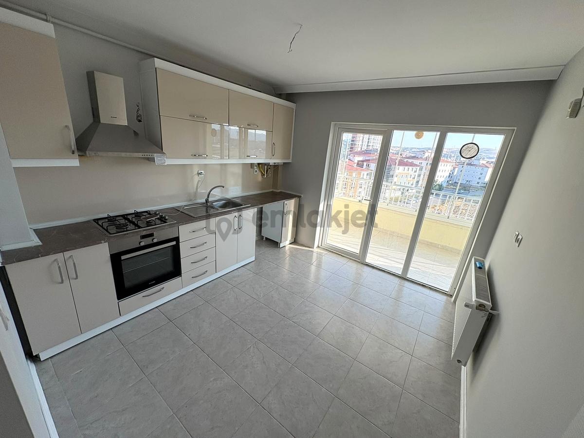 Acil Satılık Site İçerisinde Ön Cephe K.limitsiz Daire - 14