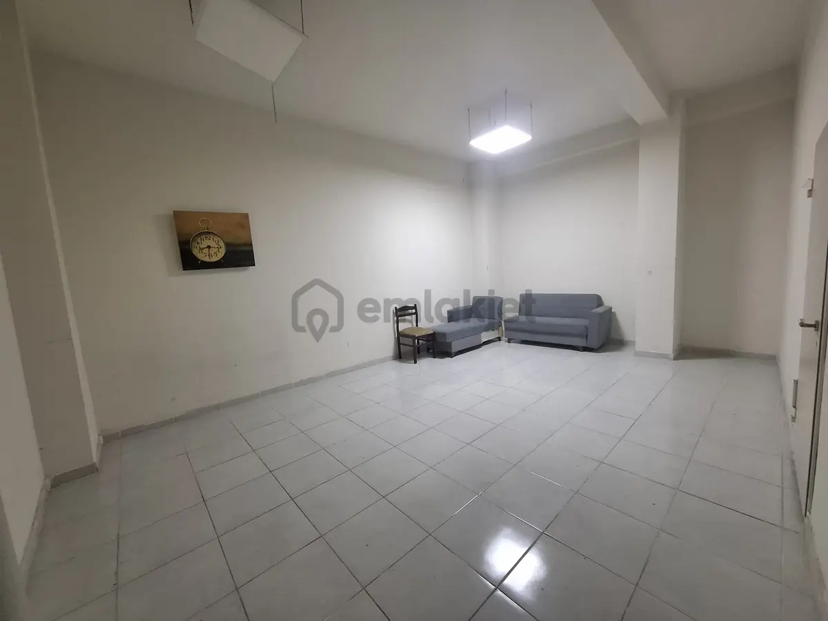 Beka Gm Ana Cadde Üzerinde 75m2 Kiralık Dükkan - 12