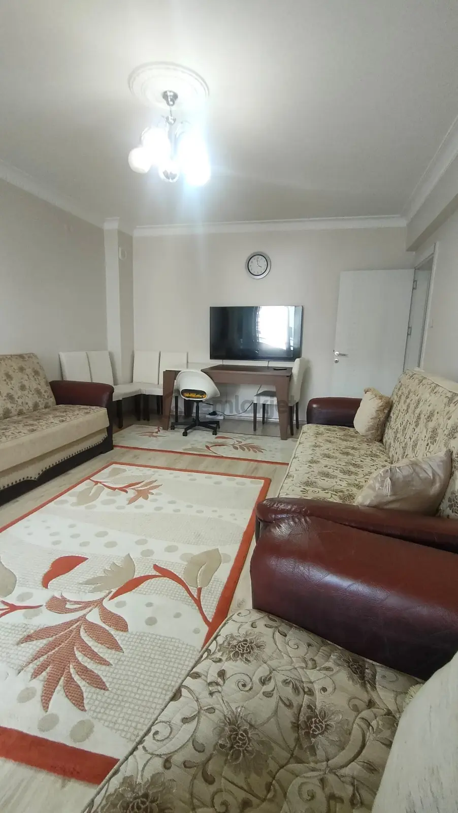 Prestijli Sitede Çift Banyolu Giyinme Odalı 2+1 - 22