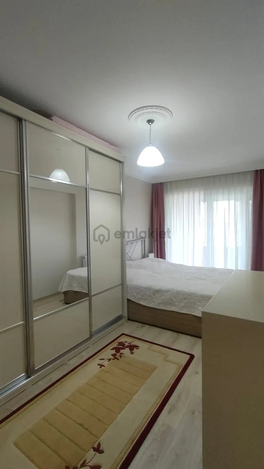 Prestijli Sitede Çift Banyolu Giyinme Odalı 2+1 - 28
