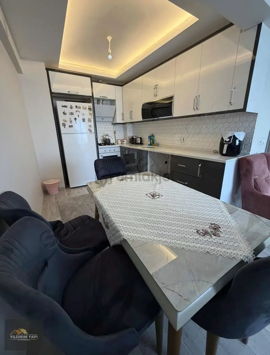 Sakarya Mah. 5+1 Dubleks 200 M² Teraslı Asansörlü - 2