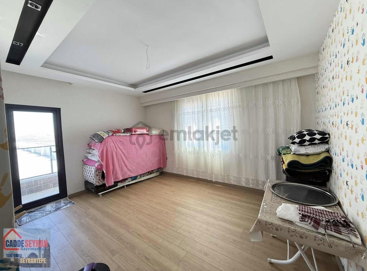 Cadde Seyrandan Satlık 3+1/ Site İçerisinde - 26