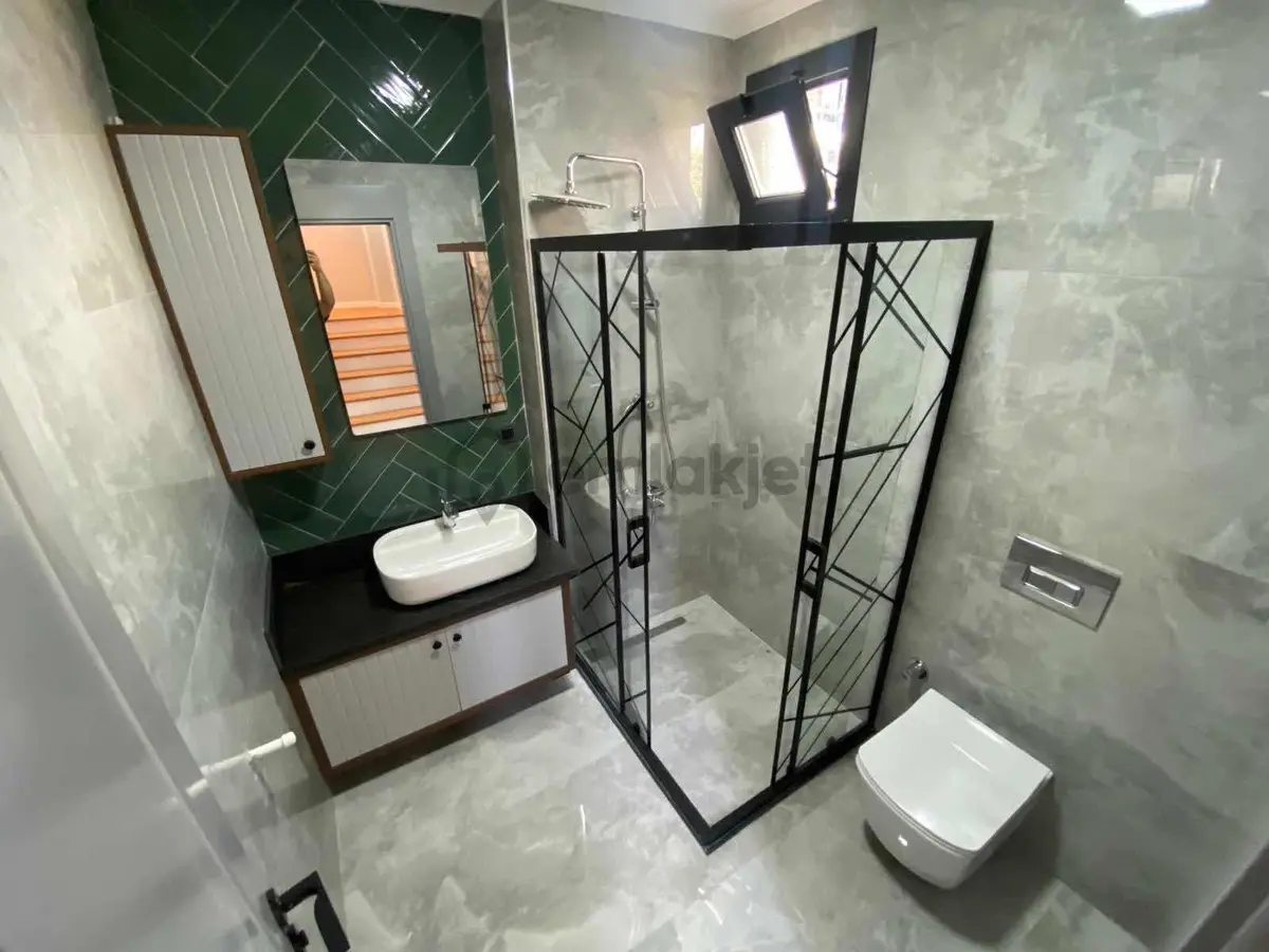 Güçlü Kardeşler Altınoluk Denize 100 Metre Ultra Lüks Villa'lar - 32