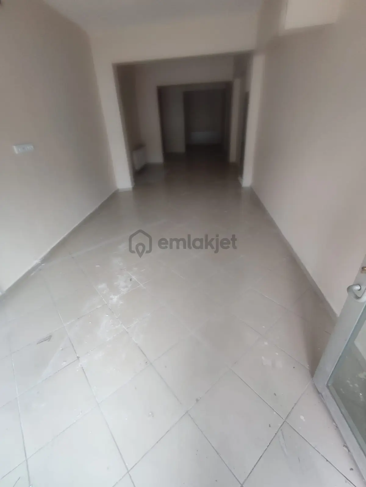 Güler Emlak'dan Önder Cd Üzeri Kiralık 80 M2 Dükkan - 30