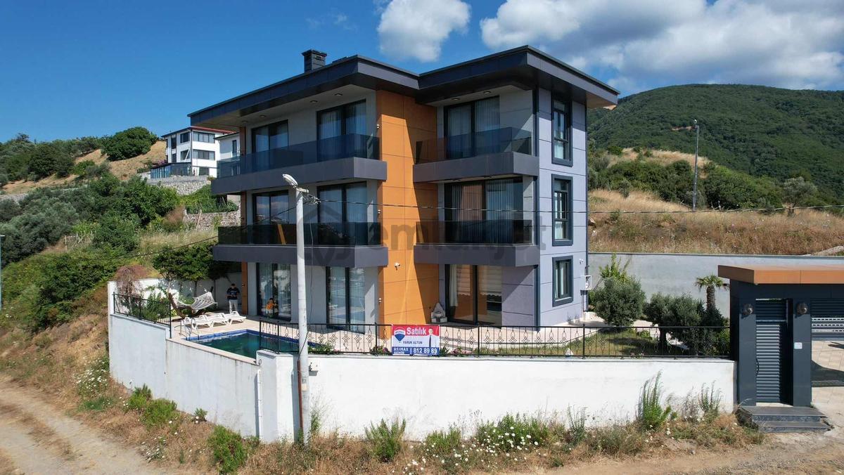 Esenköy'de Satılık Muhteşem Villa - 34