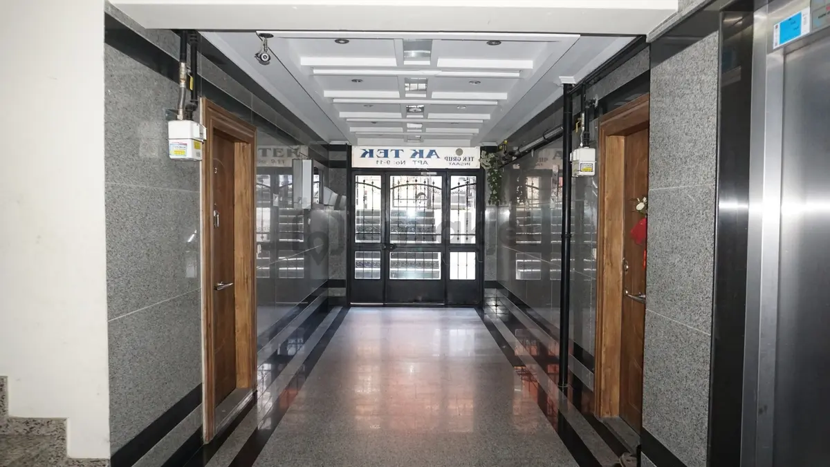 Acil Kapalı Otoparklı Genç Binada Boş 2+1 Satılık Daire - 5