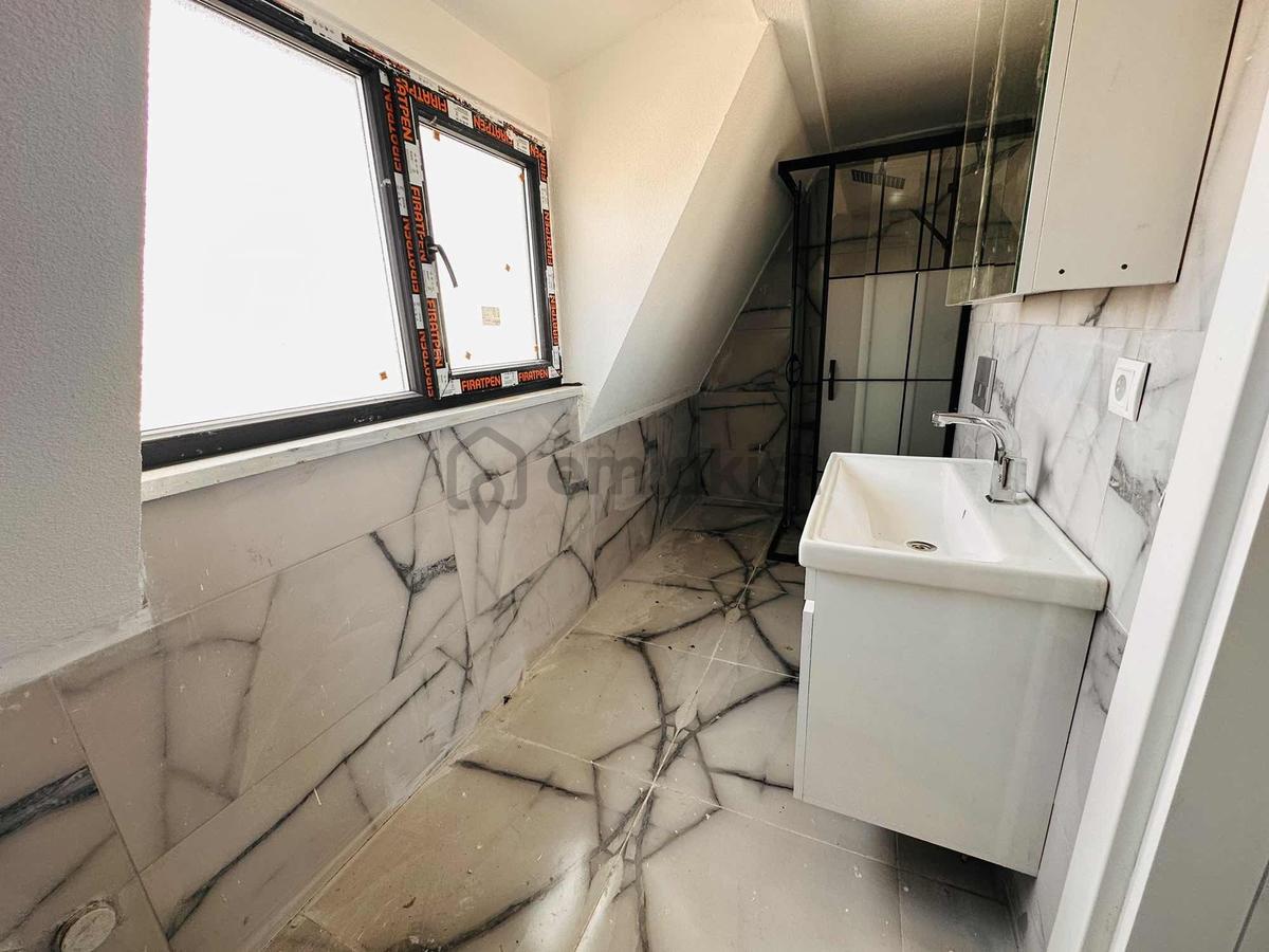 Acil Sıfır 3+1 Yeni Çatı Piyes Daire - 6