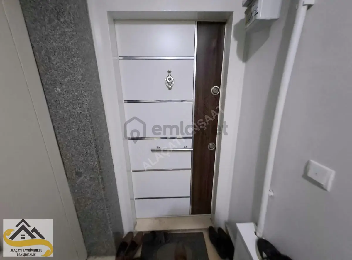 Alaçatı Dan 11 Yaş 1. Kat Asansörlü Masrafsız Daire - 11