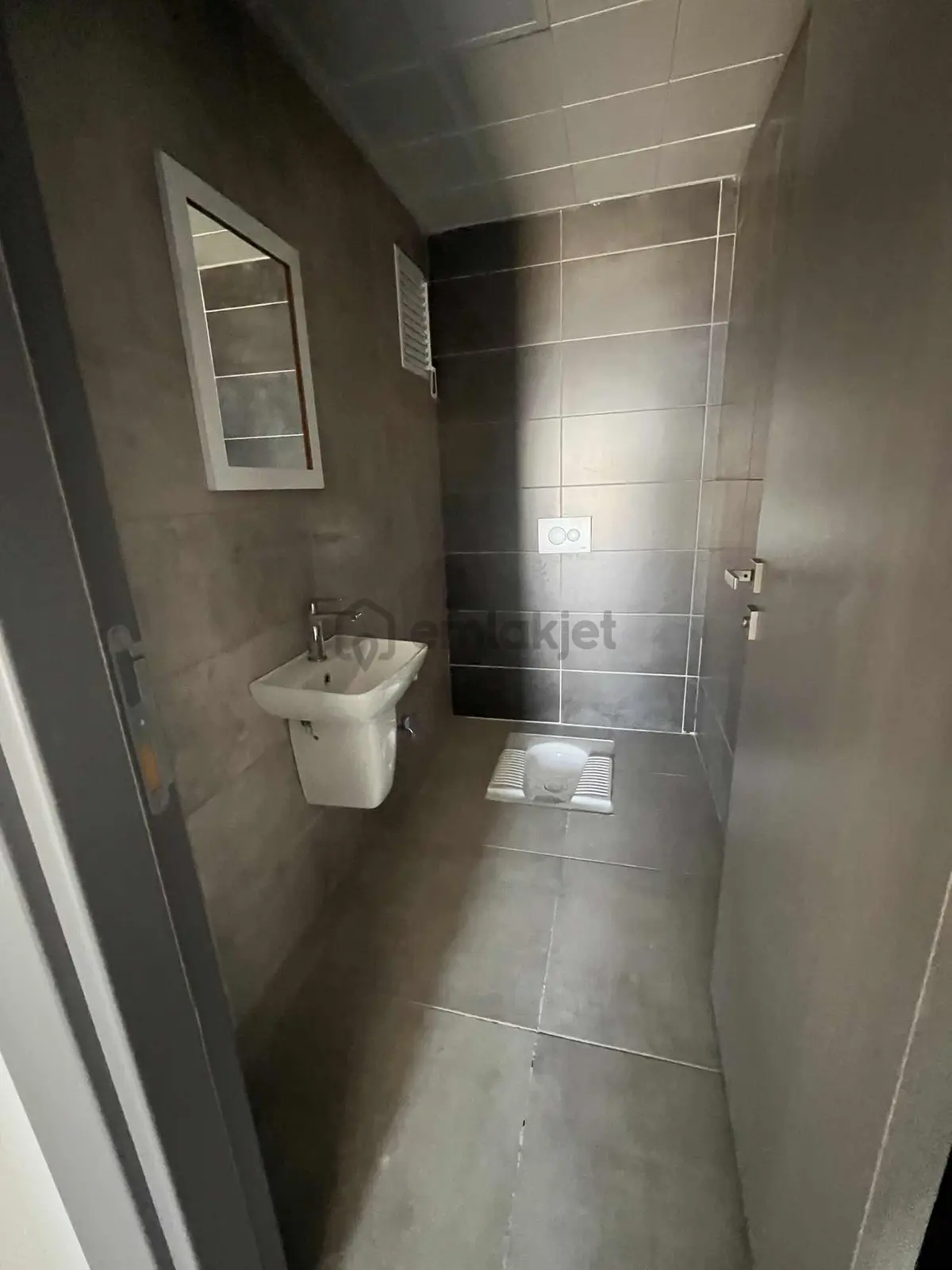 Oğlaklı Ana Cadde Üzeri Kiralık Daire - 10