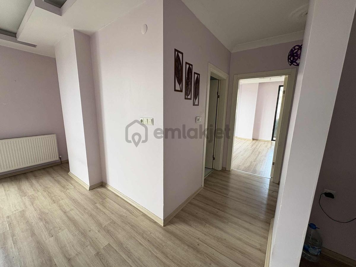 İzmit Venedik Evlerinde Kiralık Arakat 1+1 Daire - 19