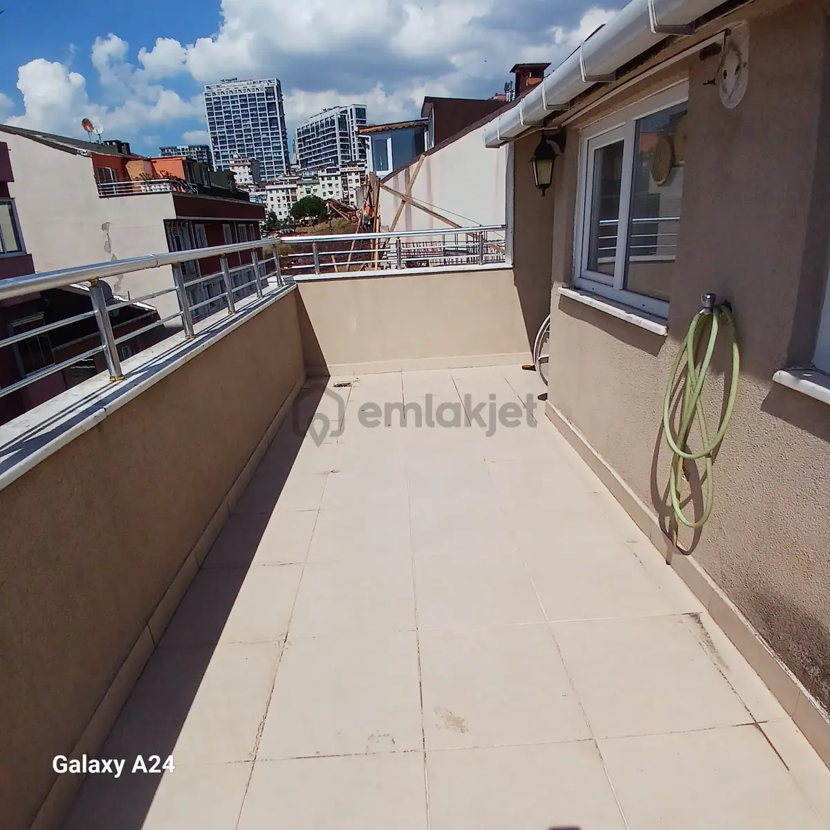 Güneyden Kapalı Otoparklı Asansörlü 4+2 160m2 Dubleks - 31
