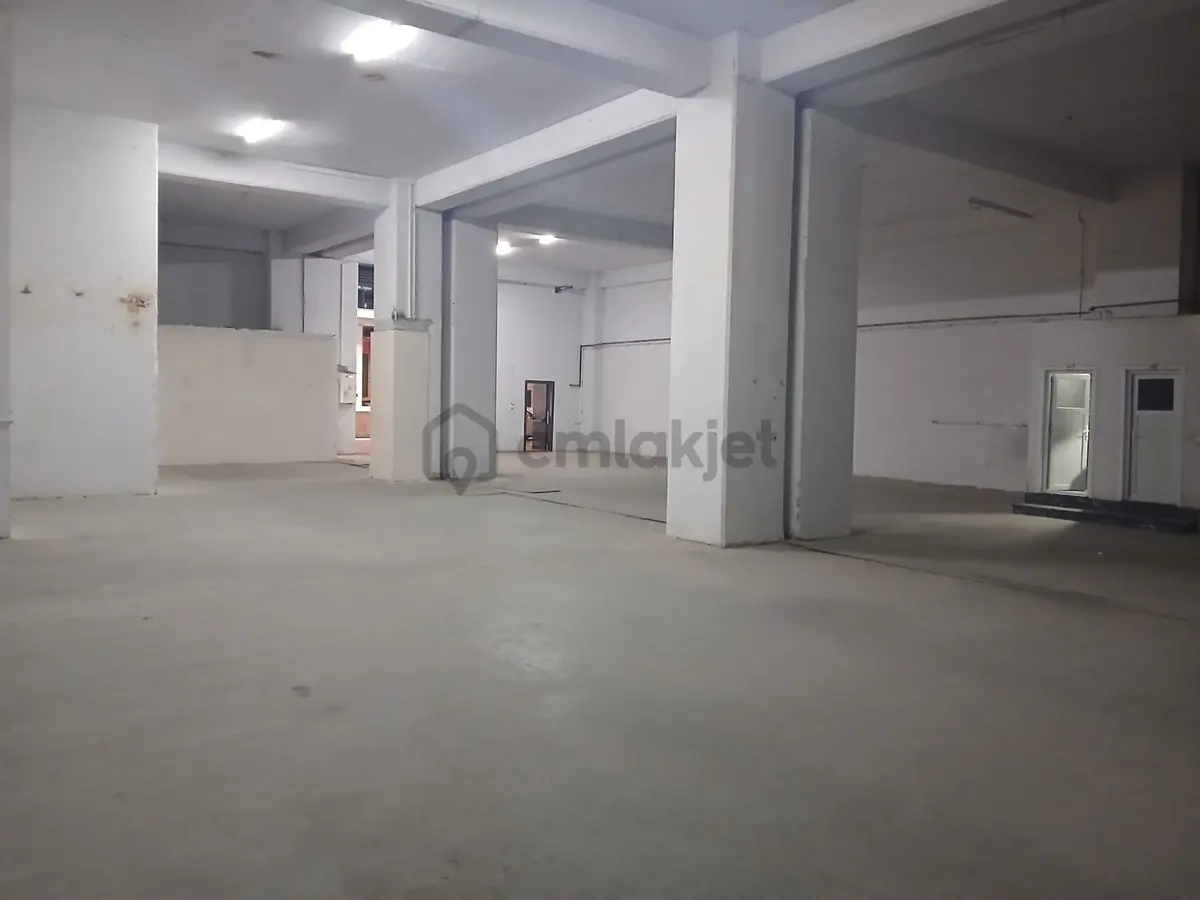 | Kiralık | İş Modern | Ambarlı | Depo | 640m² | - 25