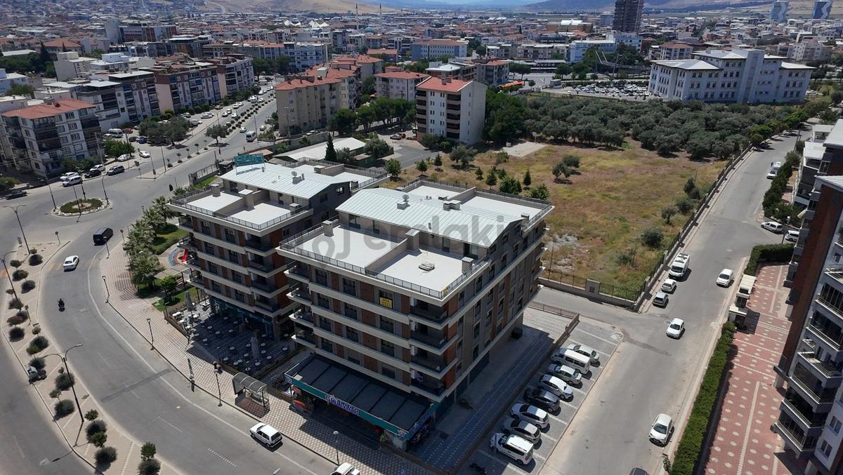 Gölet Prestij Caddesi Üzerinde Lüks 5+1 Dubleks Daire - 23