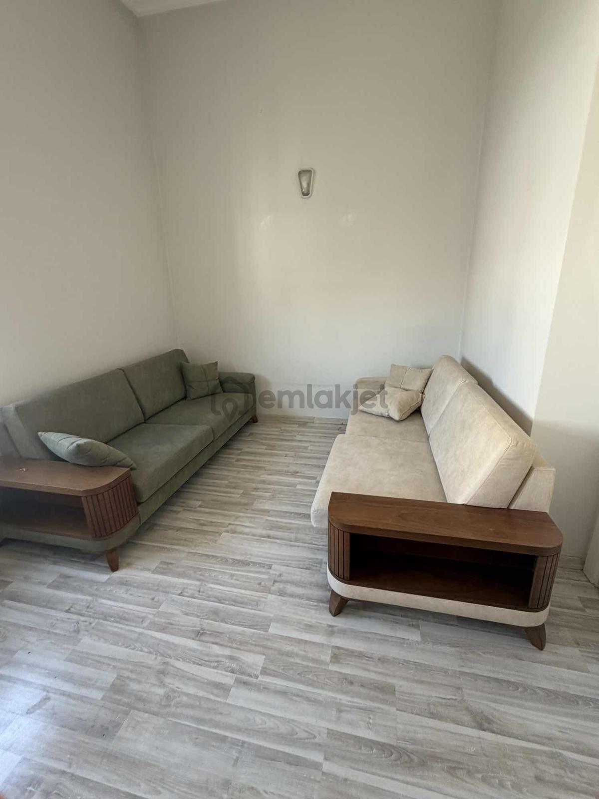 Adestan Emlak Tan Ulusoy Caddesi Üzeri Çatı Katı - 10