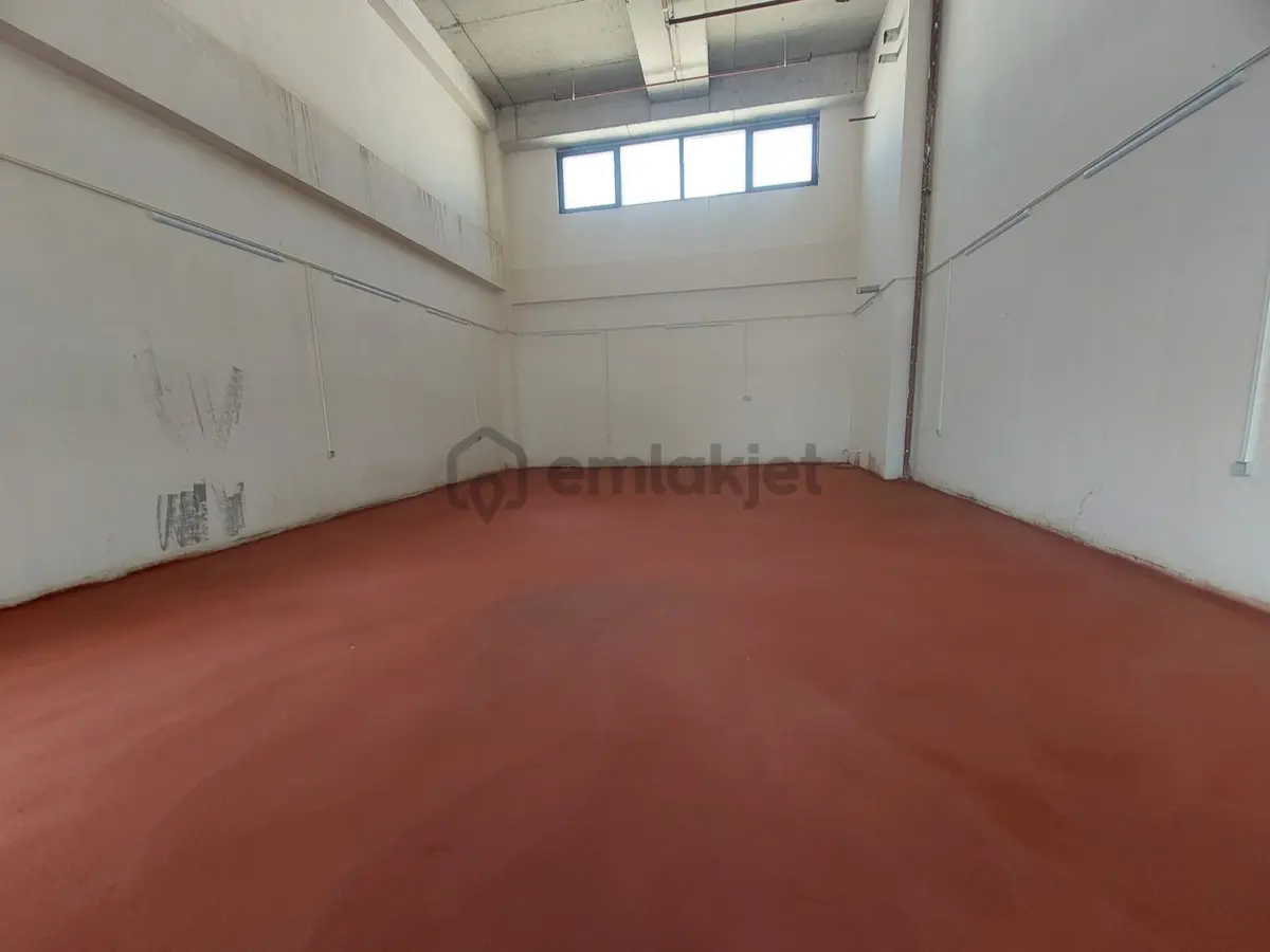 Otorite Şaşmaz Kiralık Kupon Dükkan - 6