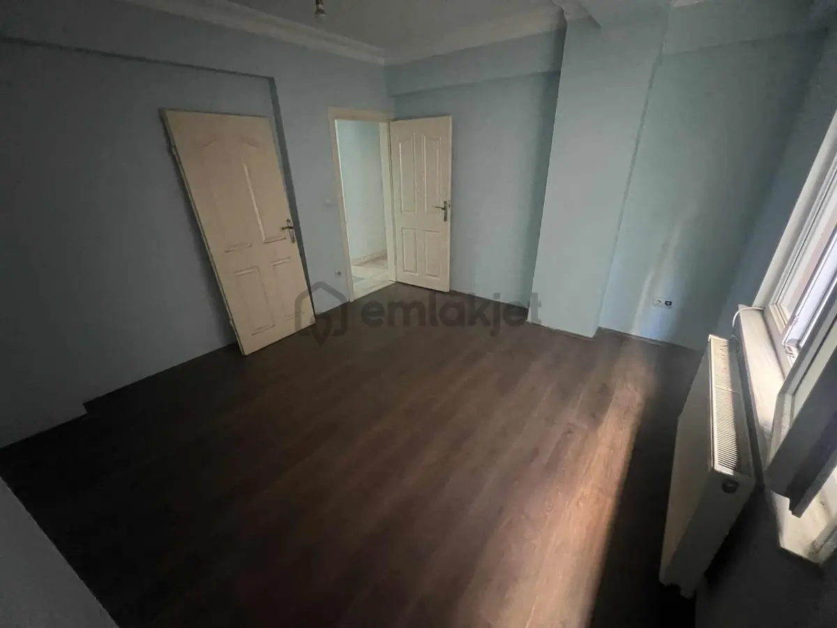 Eyüp Akşemsettın'de Kıralık 2 + 1 Daıre - 31