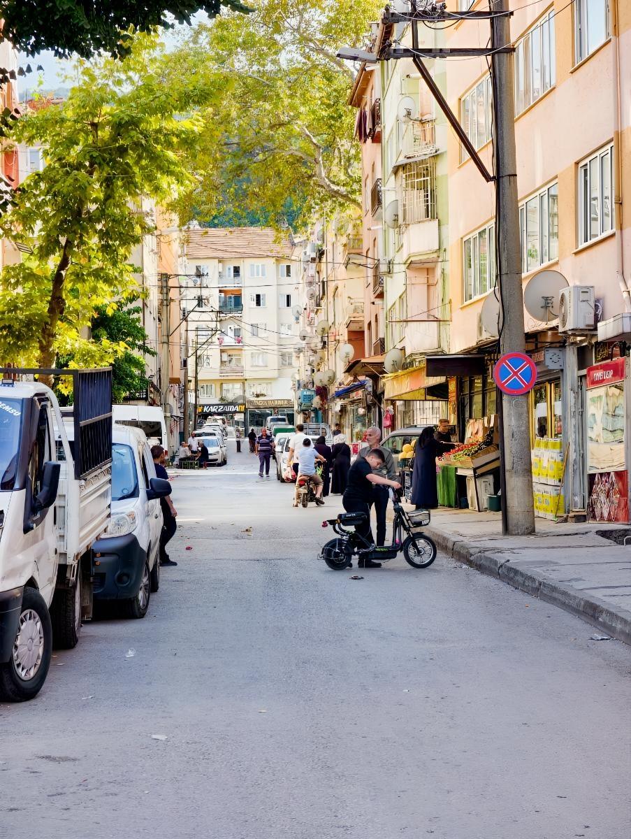 Bursa Merkezde Satılık 3+1 Den 2+1'e Çevrilmiş Bakımlı Daire - 30