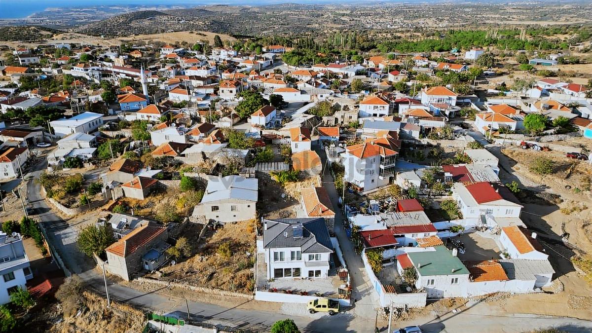 Tavaklı Köyünde Deniz Manzaralı Taş Yapı Satılık Mustakil Ev - 13