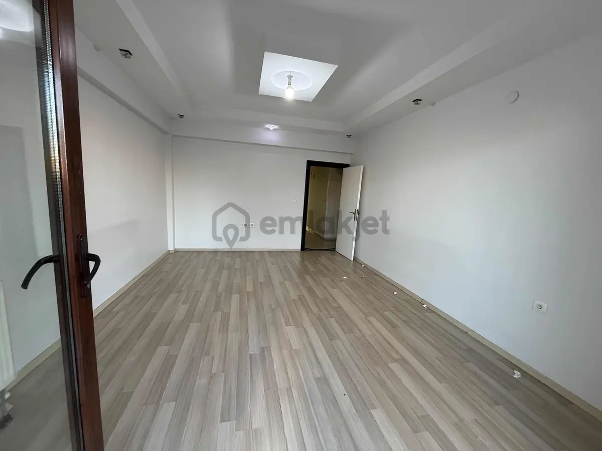 Kiralık 4+1 Daire - 7