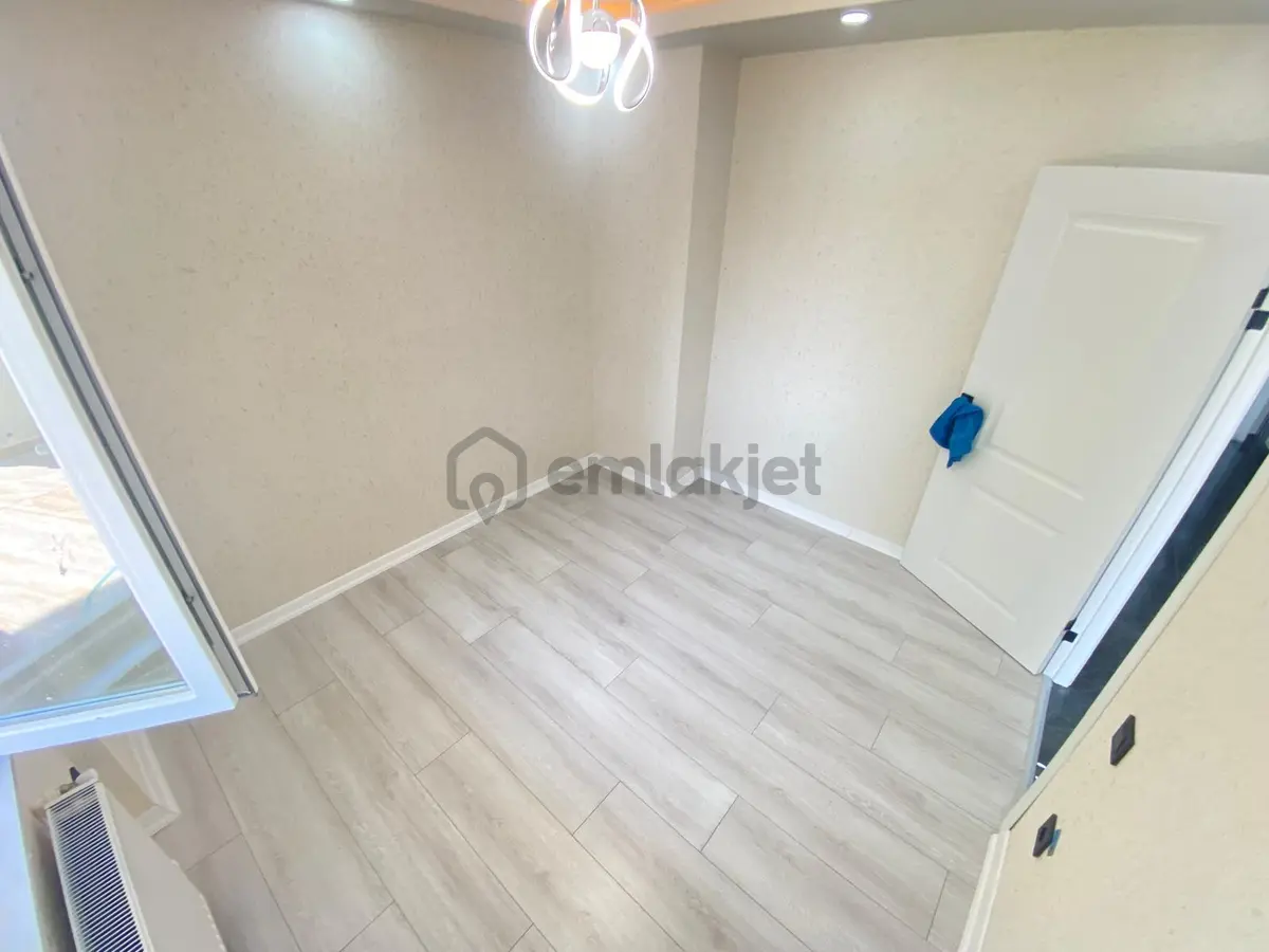Sym'den Andiçen Mh Size Özel Bahçesiyle Yapılı 1+1daire - 13