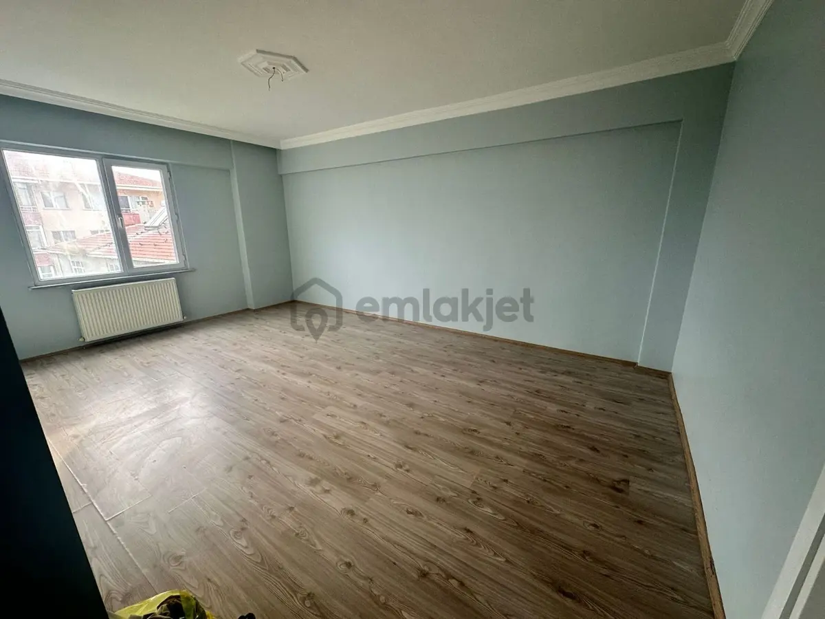 Saray İstanbul Caddesıne Satılık 3+1 Daıre - 7